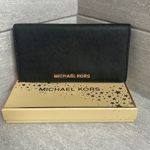 Michael Kors Handbags - Michael Kors Jet Set Travel Medium Flat Slim Bifold Leather Wallet Blossom NWT